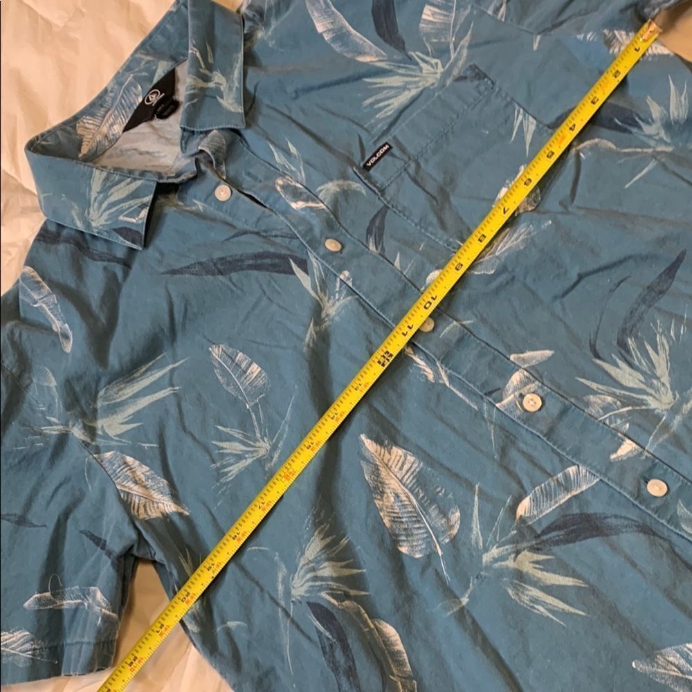 Volcom Blue Patterned Shirt - Picture 7 of 11